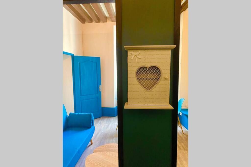 Appartement De Charme Plein Coeur De Moulins Moulins  Exterior foto